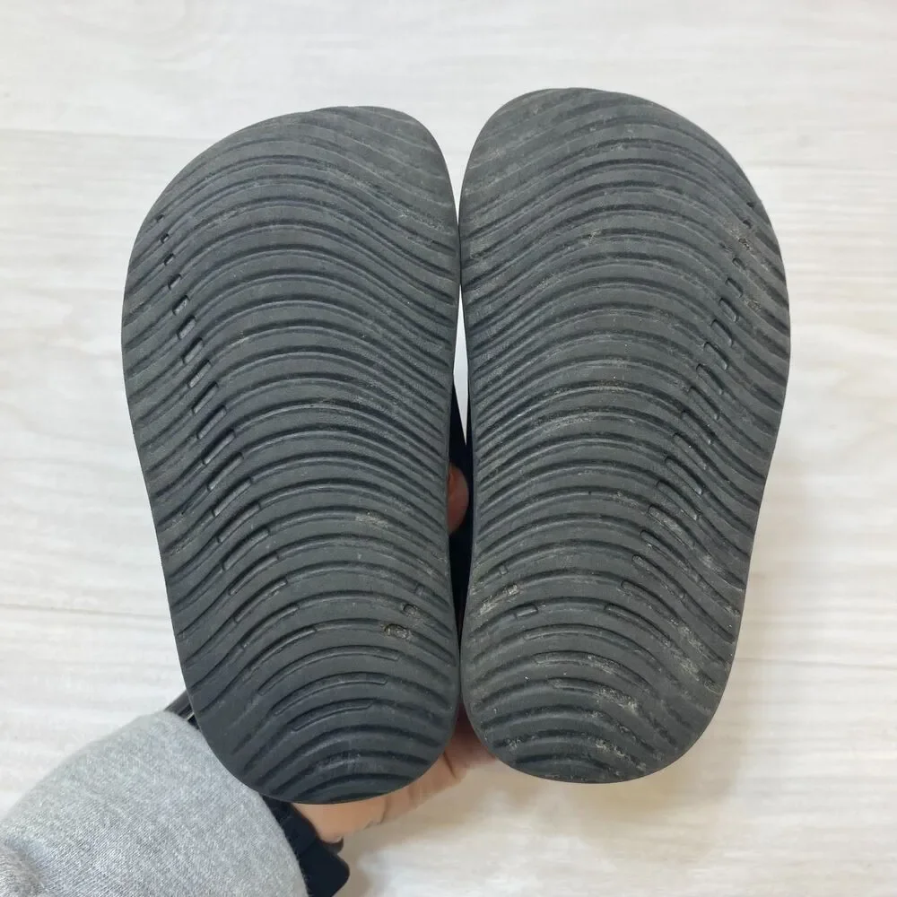 Nike Sunray Adjust 5 Sandals Kids Size 7C Black Adjustable Straps Comfort Casual